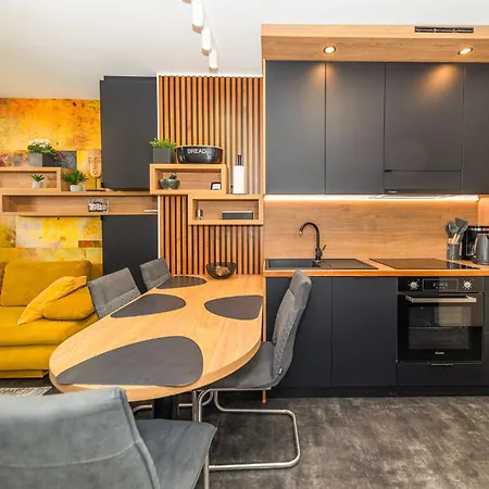 E&t Urban Luxury Apartment, Jazine Bay - * Zara
